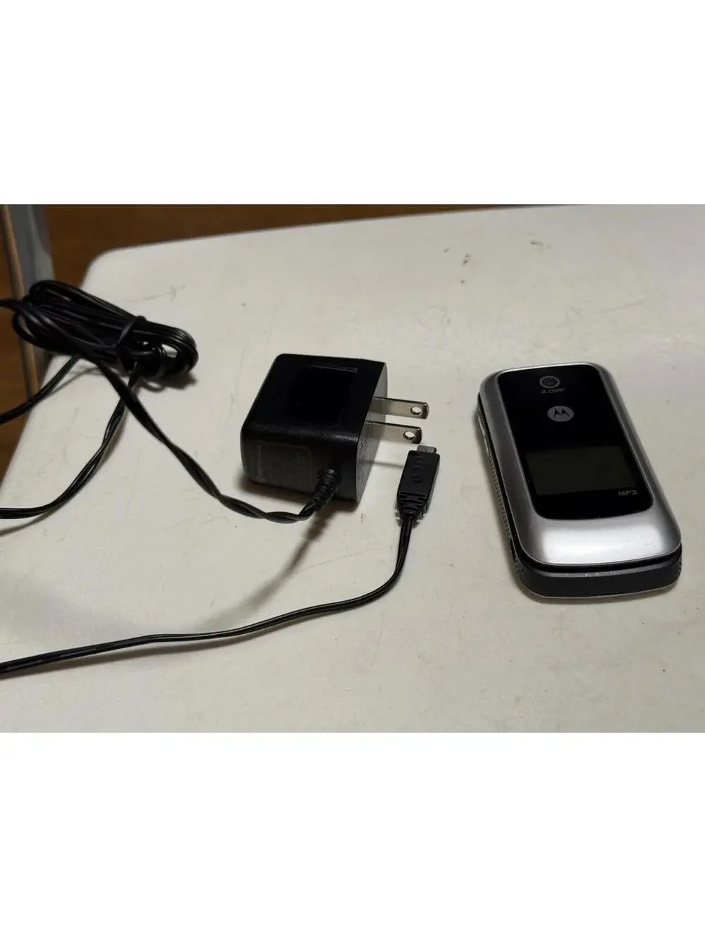 872.Motorola WX345 Very Rare - For Collectors - Locked Consumer Cellular Network